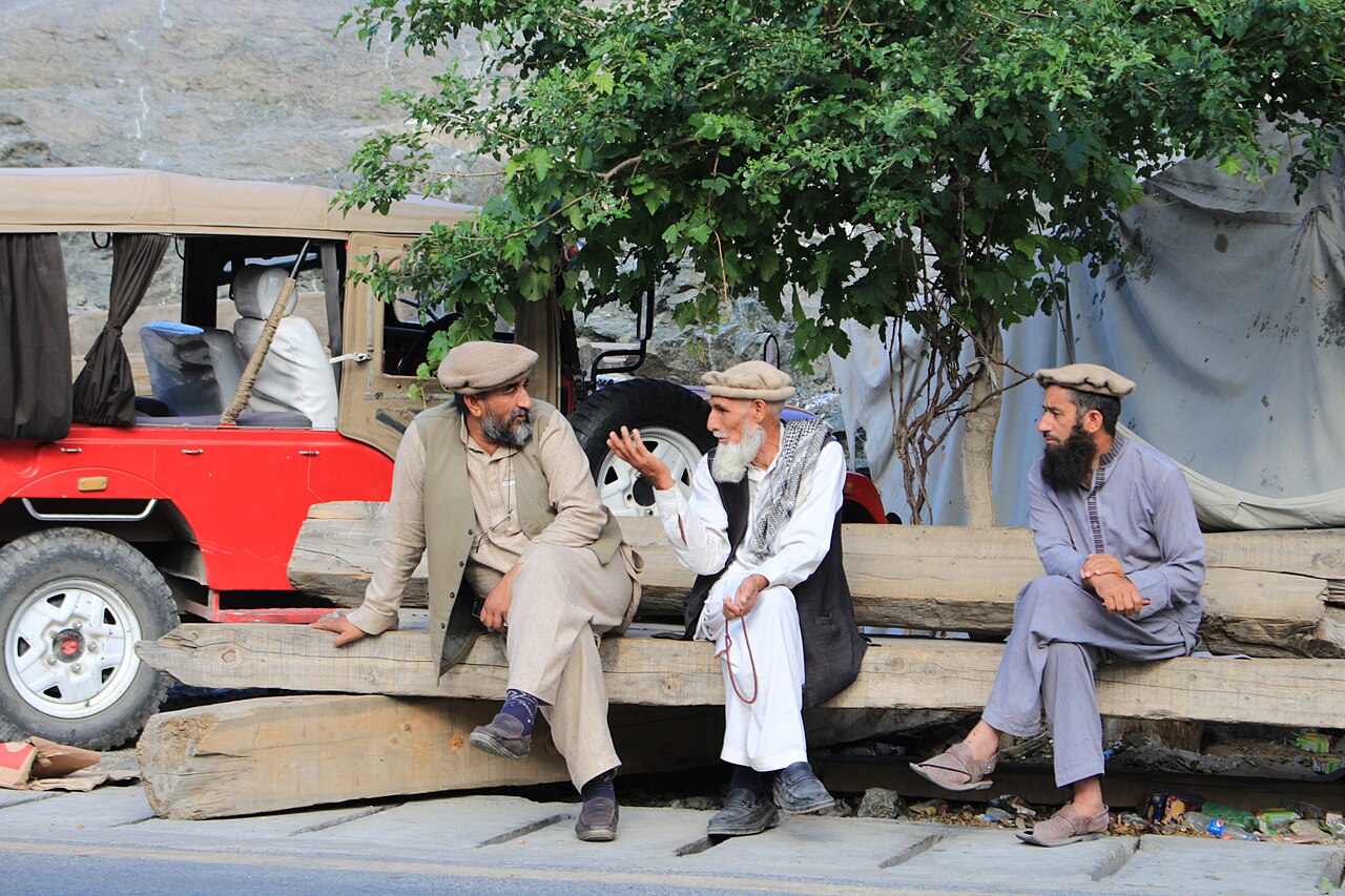 People in Gilgit Baltistan speaking together outdoors